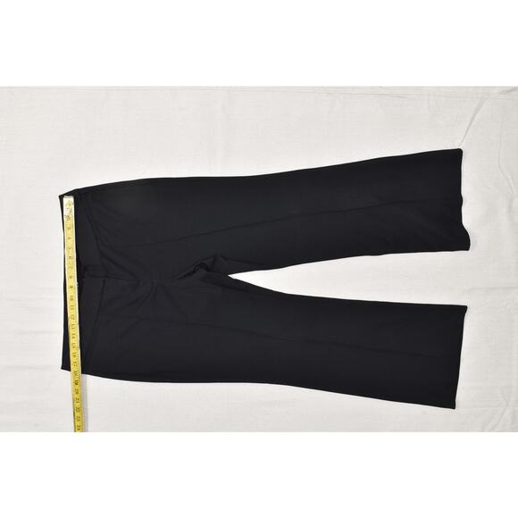 Lane Bryant Womens Plus Size 18 Black Flare Leg Cropped Dress Pants Stretch - Picture 2 of 8